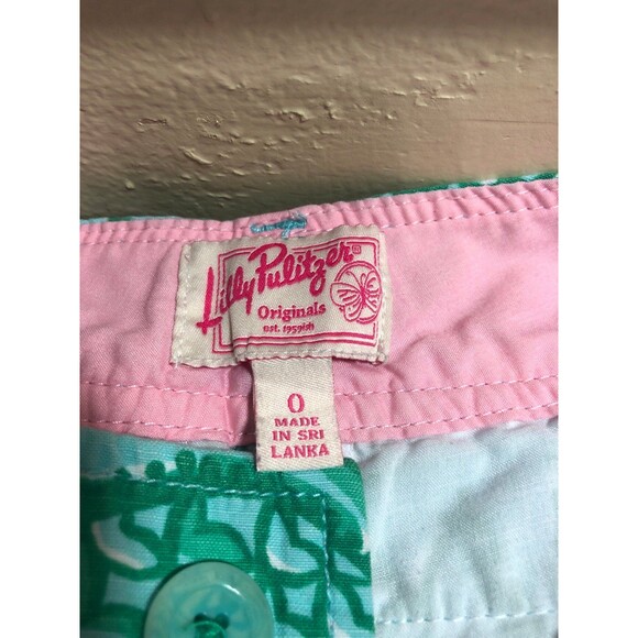 Lilly Pulitzer Shorts Green /Blue/White Tropical Print size 0 - Picture 3 of 9